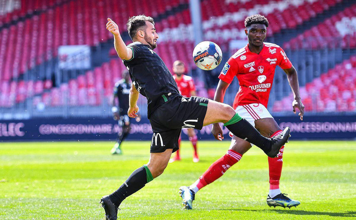 尤文图斯战胜对手,稳步晋级八强 尤文图斯战胜对手,稳步晋级八强