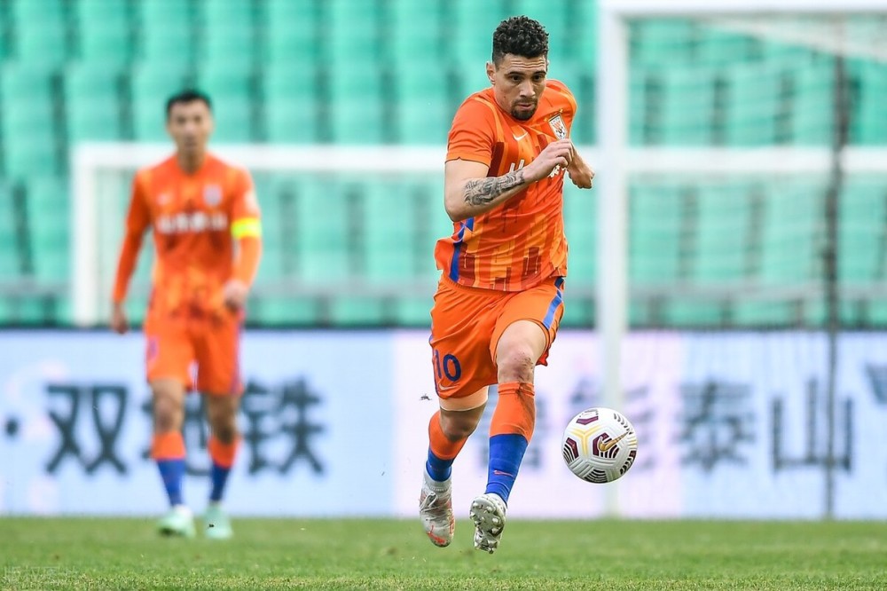 球队更换主教练,展望新赛季发展方向的简单介绍 球队更换主教练,展望新赛季发展方向的简单介绍