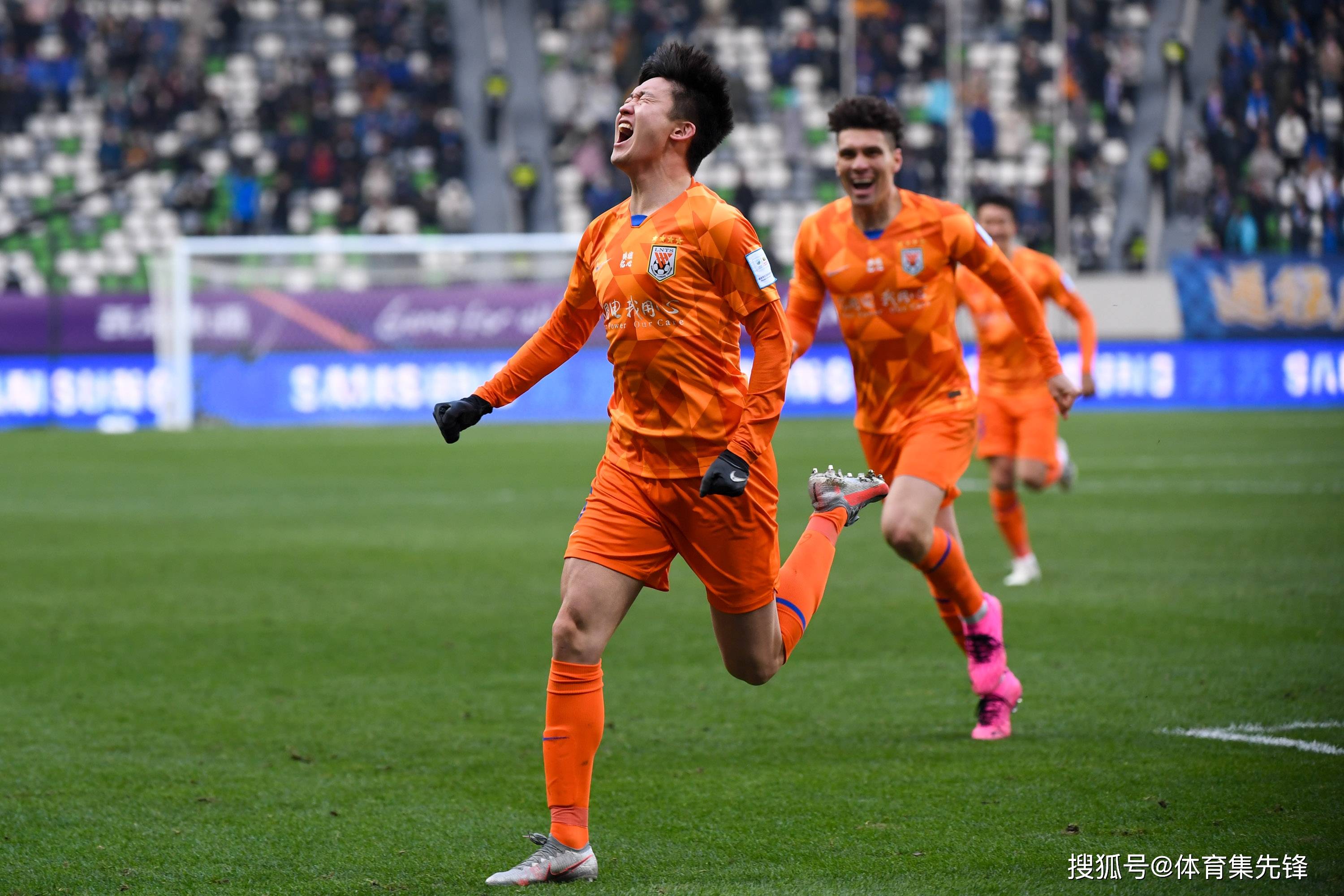 日本亚冠代表队晋级淘汰赛阶段 日本亚冠代表队晋级淘汰赛阶段