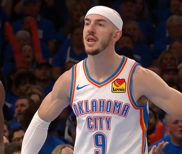 篮球明星受伤,赛季生死之战的简单介绍 篮球明星受伤,赛季生死之战的简单介绍