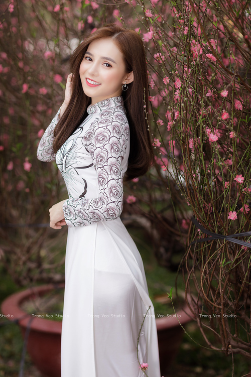 爆发之夜,戈贝尔如何顶住质疑,击碎鹈鹕防线